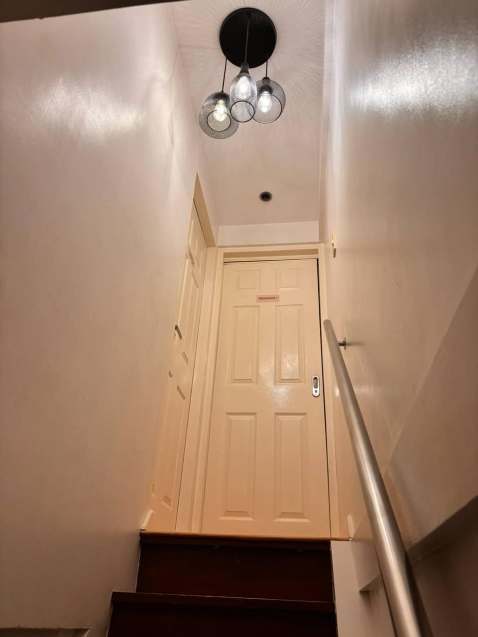TheComfortLoft -Free Pool, Netflix, Nintendo & KSing Apartment in Quezon City
