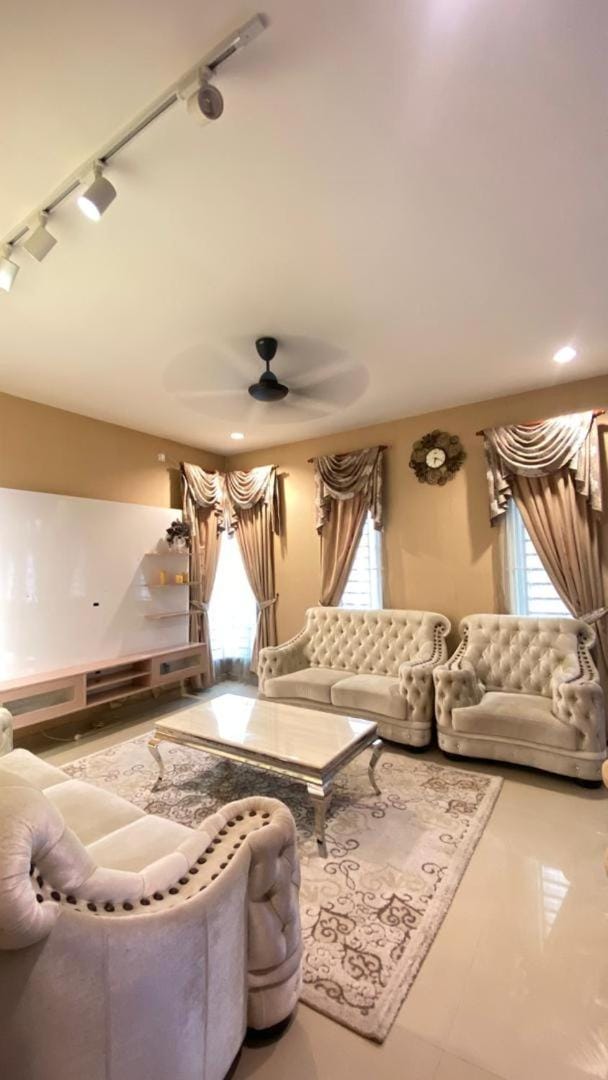 Homestay Inaara & inez Vacation rental in Terengganu, Malaysia
