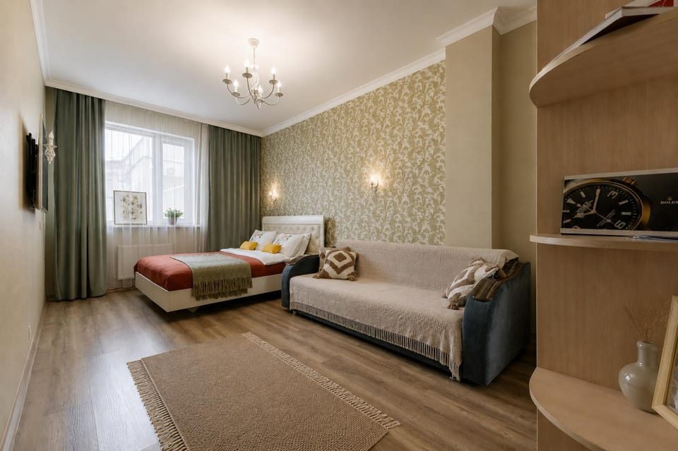 Bed, Living room, Photo of the whole room, Seating area, Bedroom