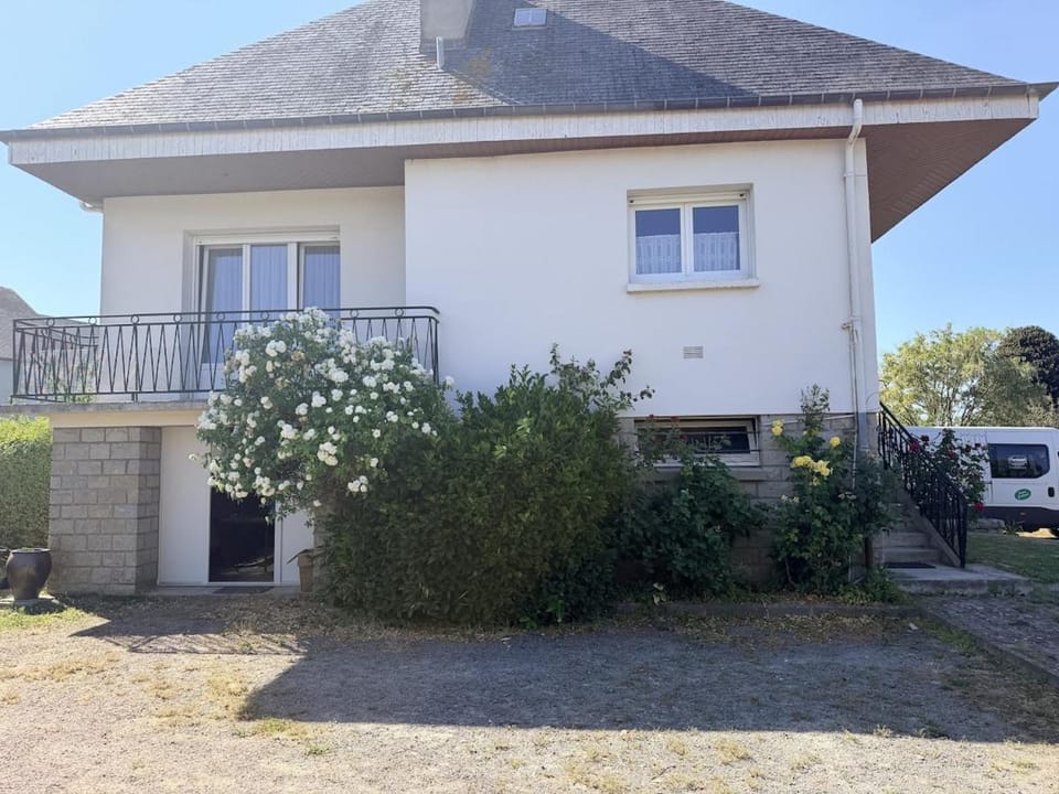 6-person house, garden, Bay of Mont-Saint-Michel House in Brittany