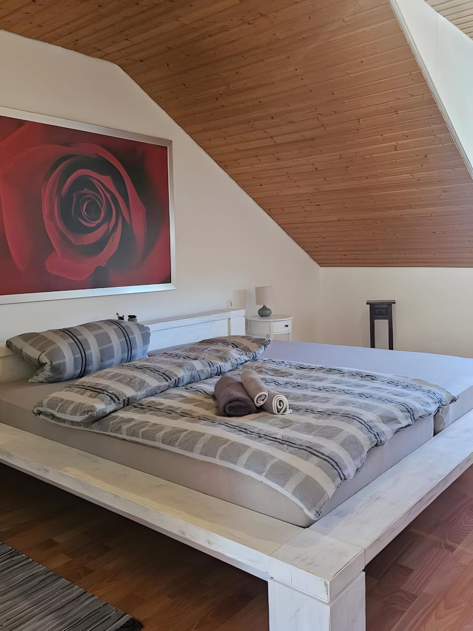 Property building, Living room, Bedroom