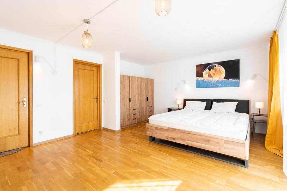 Bed, Bedroom, wardrobe