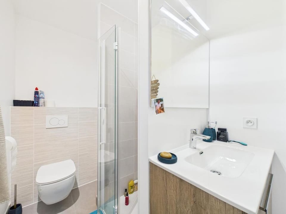 Modern and well-equipped 2-bedroom apartment, beautiful view Apartment in Chambery
