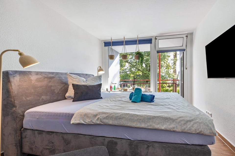 Living room, Bedroom