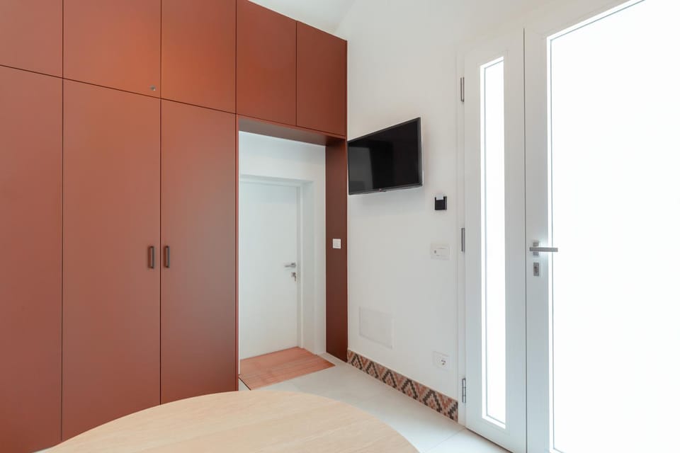 TV and multimedia, Photo of the whole room
