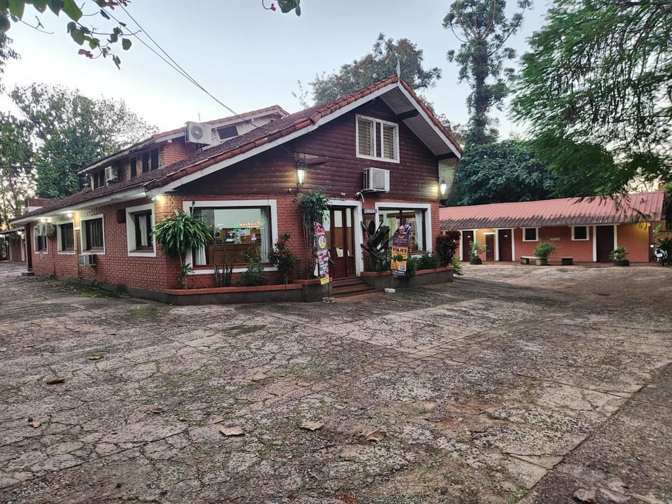 Hosteria La Cabaña Hotel in Puerto Iguazú