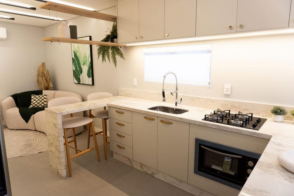 Kitchen or kitchenette