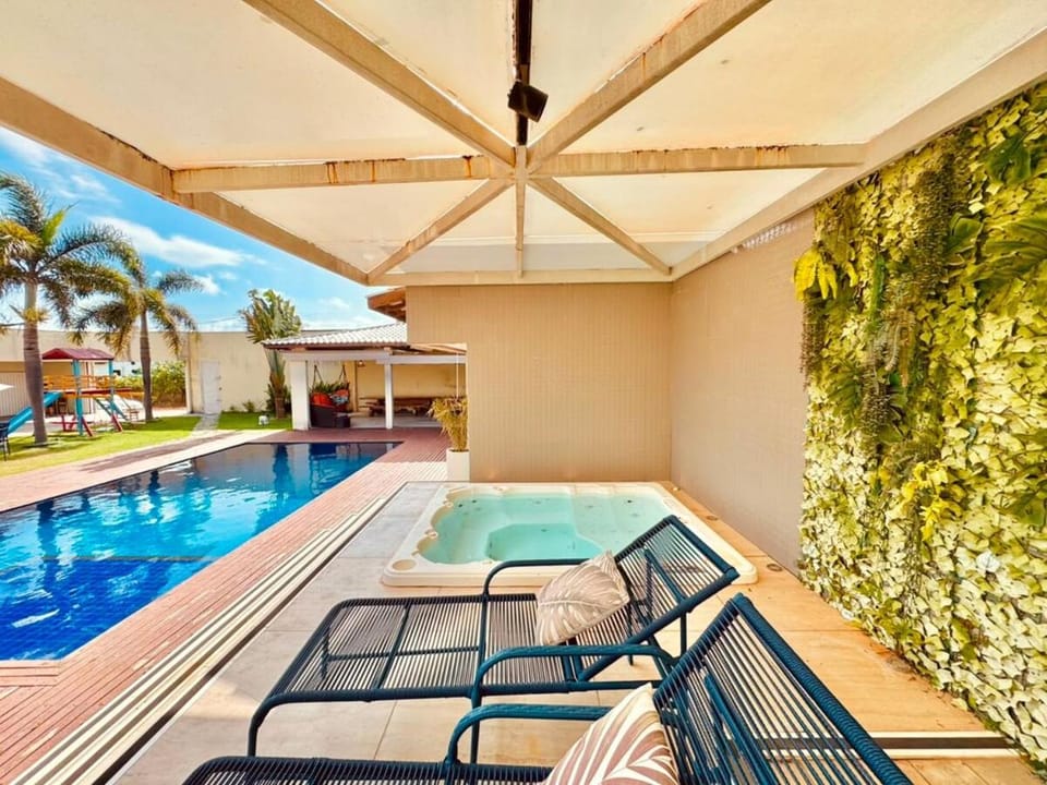 Natural landscape, Hot Tub, Pool view, Swimming pool, sunbed