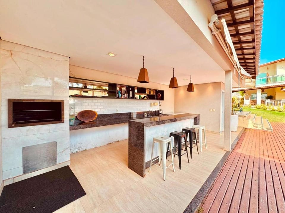 BBQ facilities, Dining area