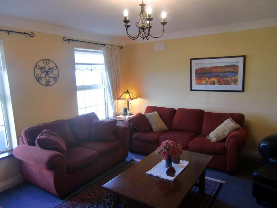 An Chuileann Beachside house House in County Clare