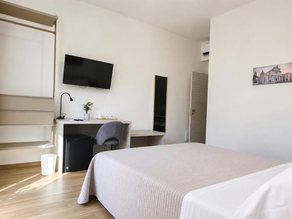 Rooms & Tours Bed and Breakfast in Syracuse