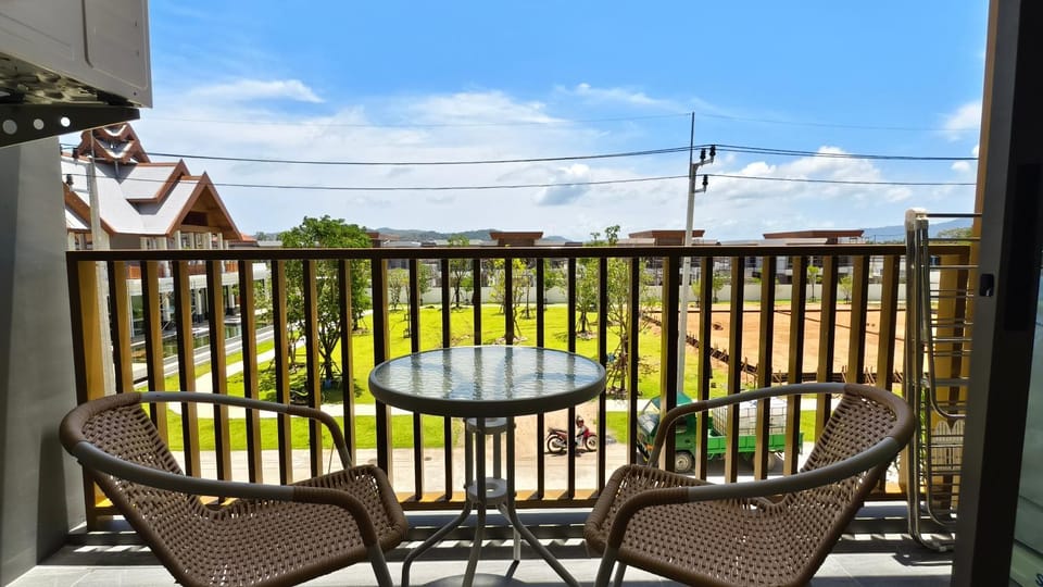 Day, View (from property/room), Balcony/Terrace