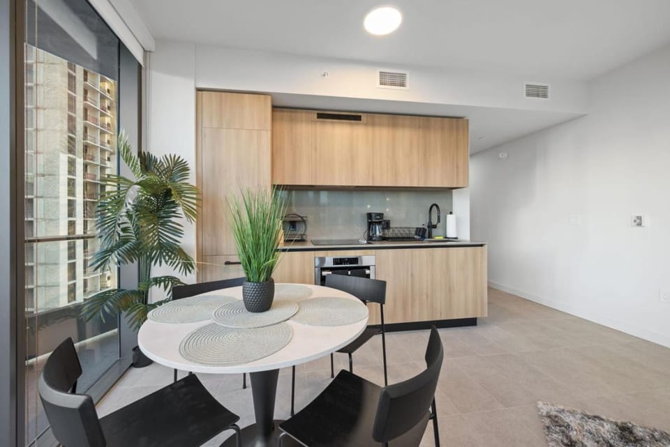First 2105 Downtown Skyline Retreat Miami Apartment in Miami