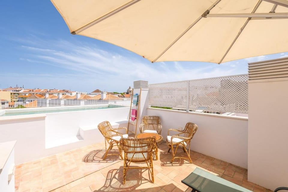 Les Terrasses B Private Rooftop Pool in Tavira House in Tavira
