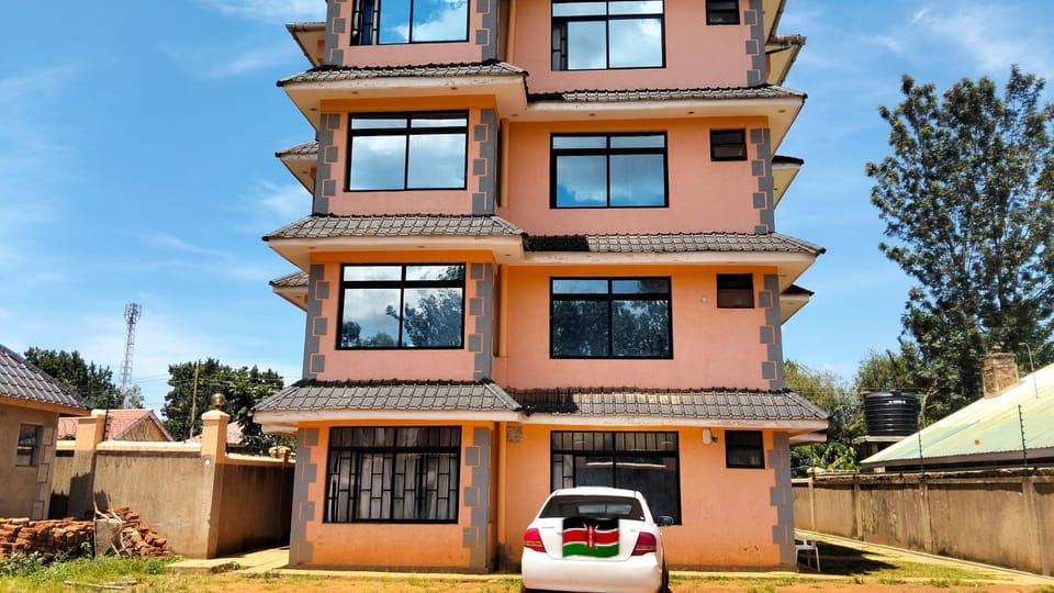 Vitliz suits Vacation rental in Kenya