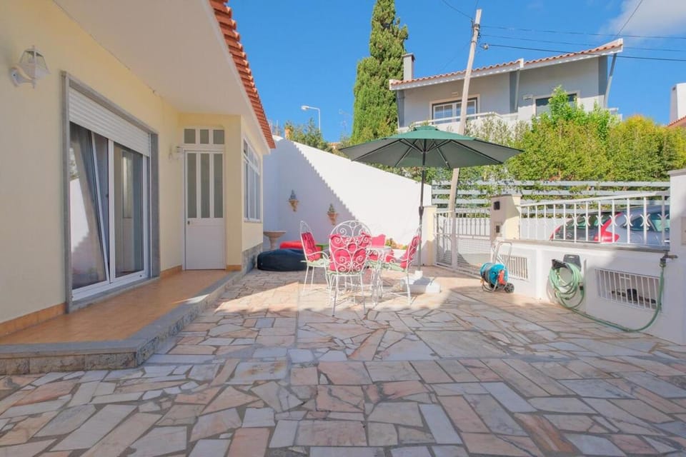 Villa Marea Cascais House in Cascais