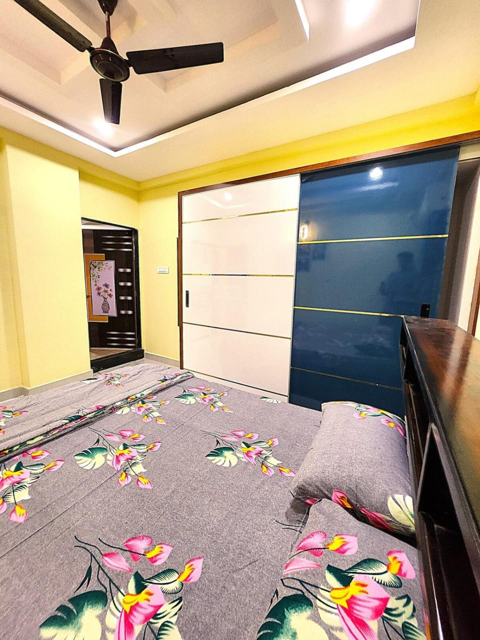 New Elegant Stay Where the Hills Meet the Sea Apartment in Visakhapatnam