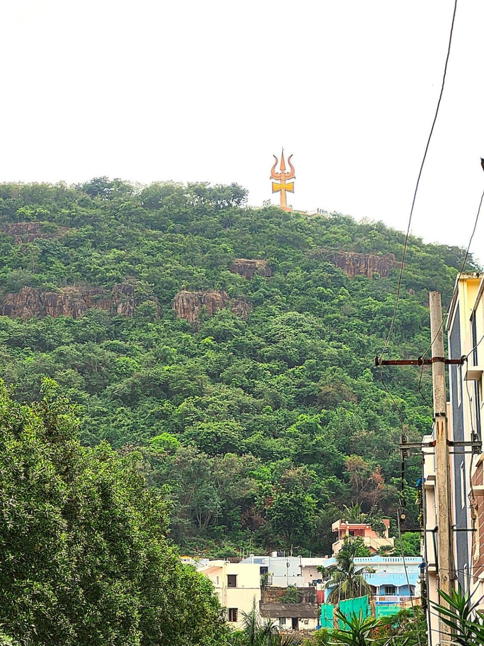 New Elegant Stay Where the Hills Meet the Sea Apartment in Visakhapatnam