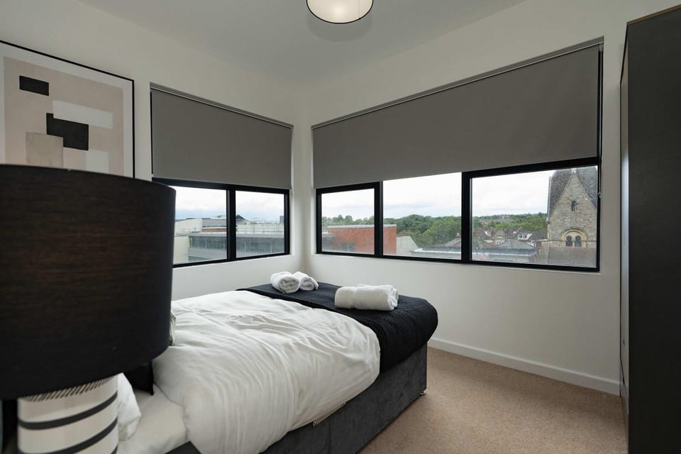 Modern one-bedroom residence in Southampton Centre Apartment in Southampton