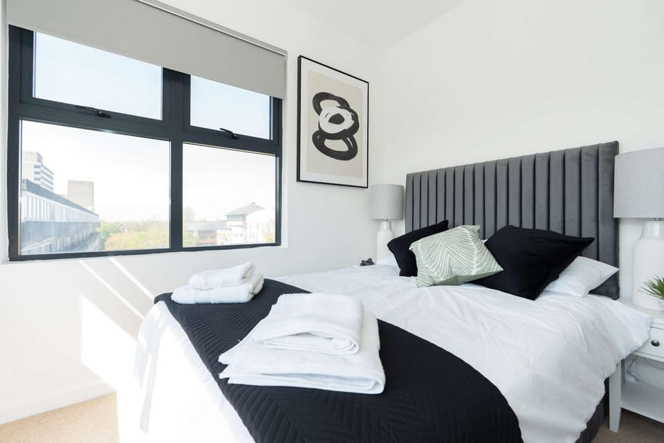 Charming Southampton Apartment Modern Comfort Near City Center Apartment in Southampton