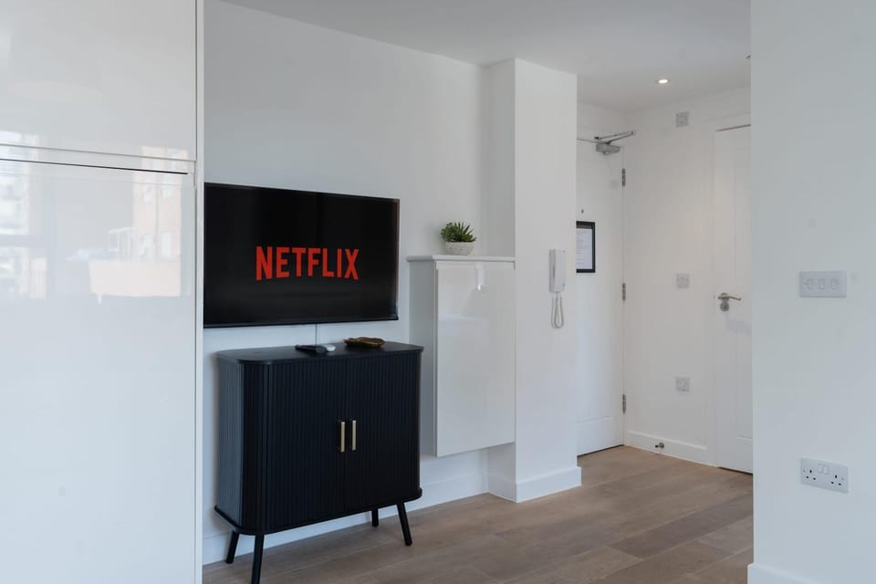 Stylish One Bed Apartment with Twin Beds Apartment in Southampton