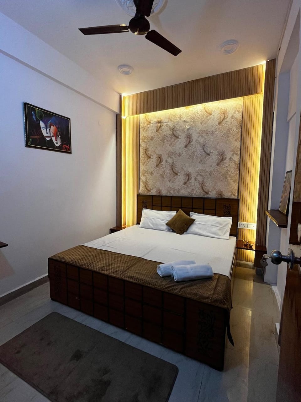 Krishnashray Homestay Vrindavan Vacation rental in Uttar Pradesh