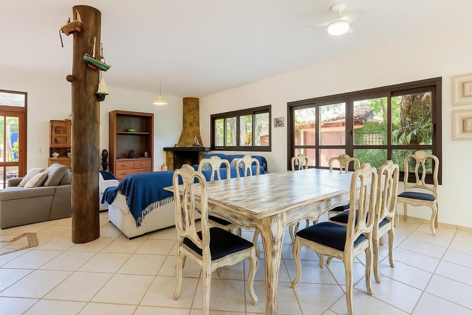 50m da praia - 5 suites- Barra do Una House in São Sebastião