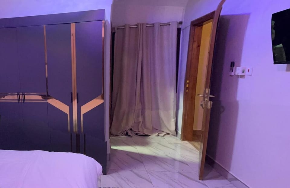 Destress Homes House in Accra