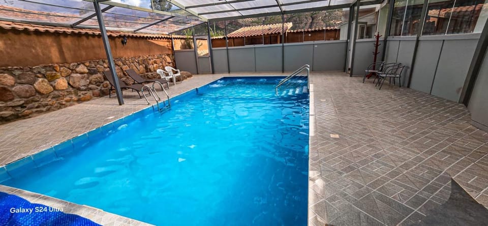 Sacred Valley Heated Pool & Machu Picchu Villa in Urubamba