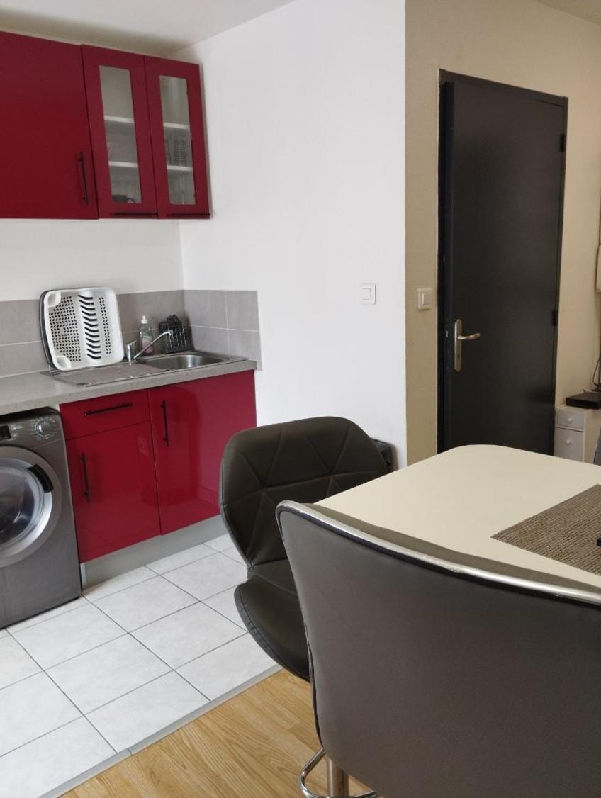 Appartement Brest St Martin Belles prestations - Internet - Entrée Autonome Apartment in Brest