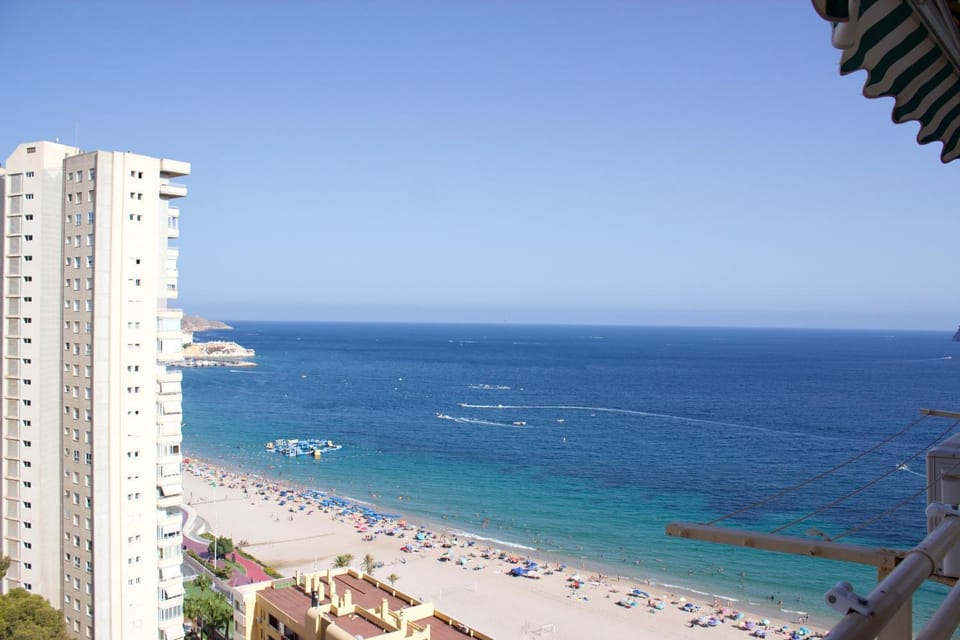 Poniente Family Residence - Benidorm Skyline Apartment in Benidorm