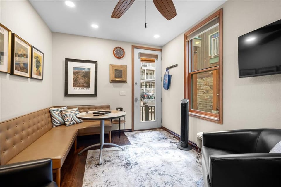 Wildwood Canyon Inn - San Juan Apt-Pet Friendly Inn in Telluride