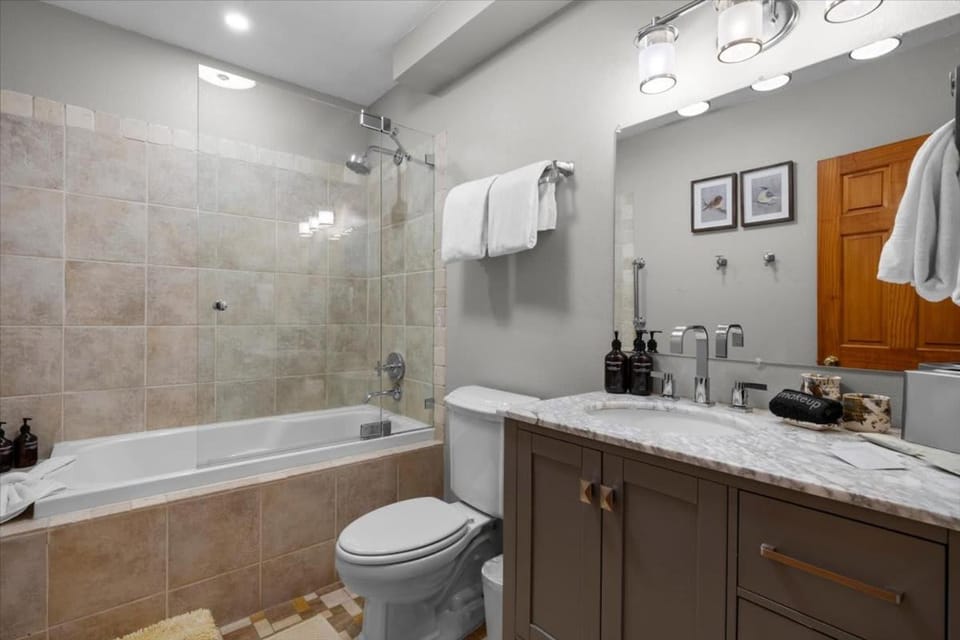 Wildwood Canyon Inn-Cornet Creek House in Telluride