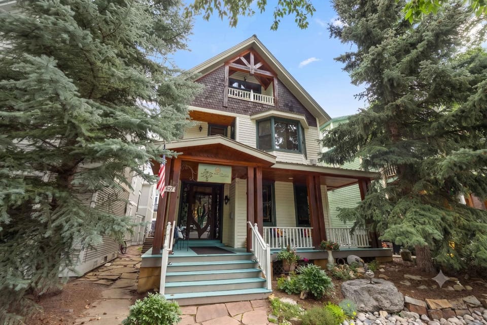 Wildwood Canyon Inn-Cornet Creek House in Telluride