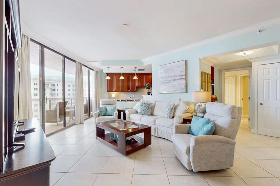 Ocean View Resort Condo Private Balcony & Shared Hot Tub Pool Tennis House in Miramar Beach