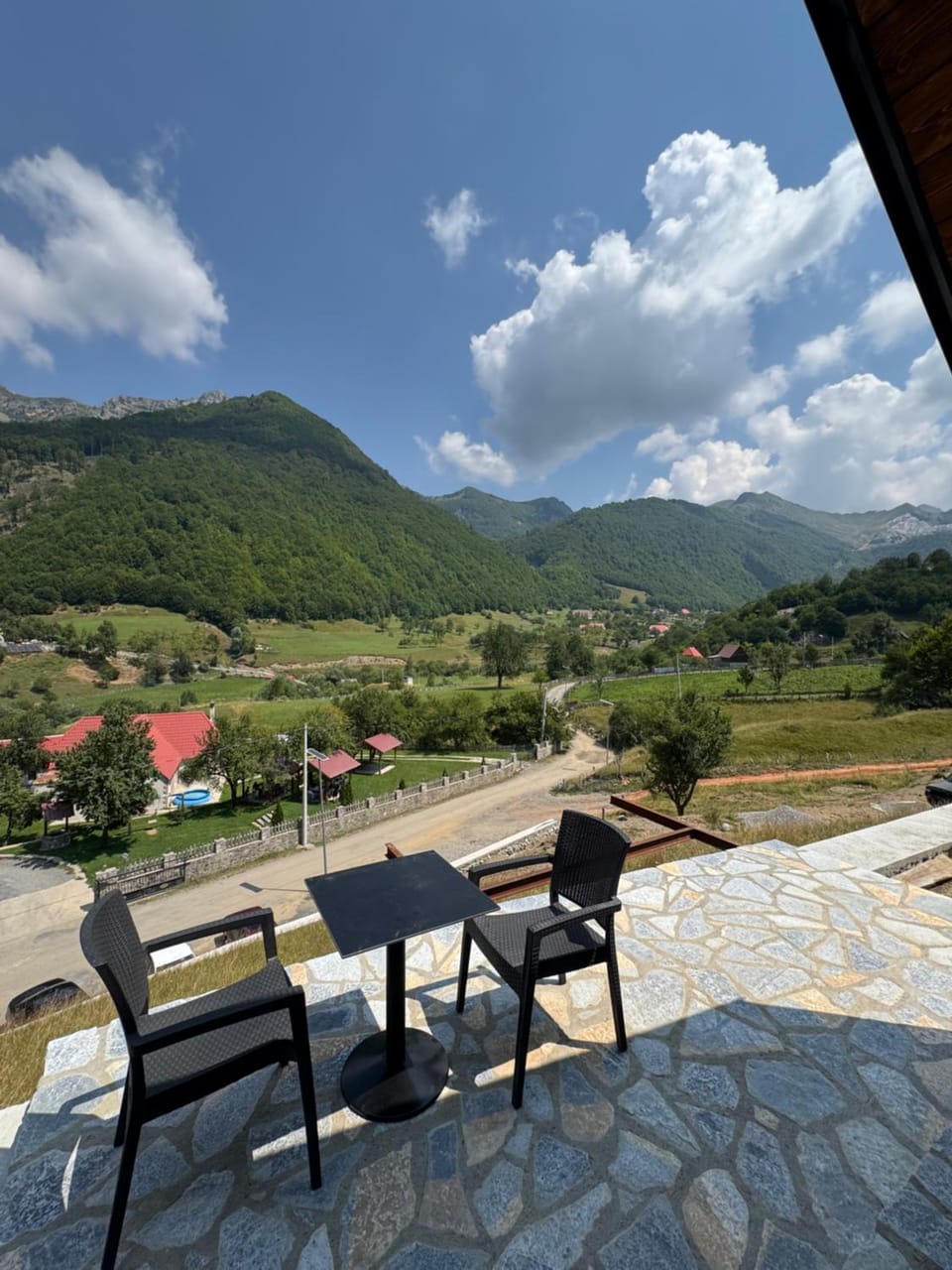 Day, Natural landscape, Balcony/Terrace, Mountain view