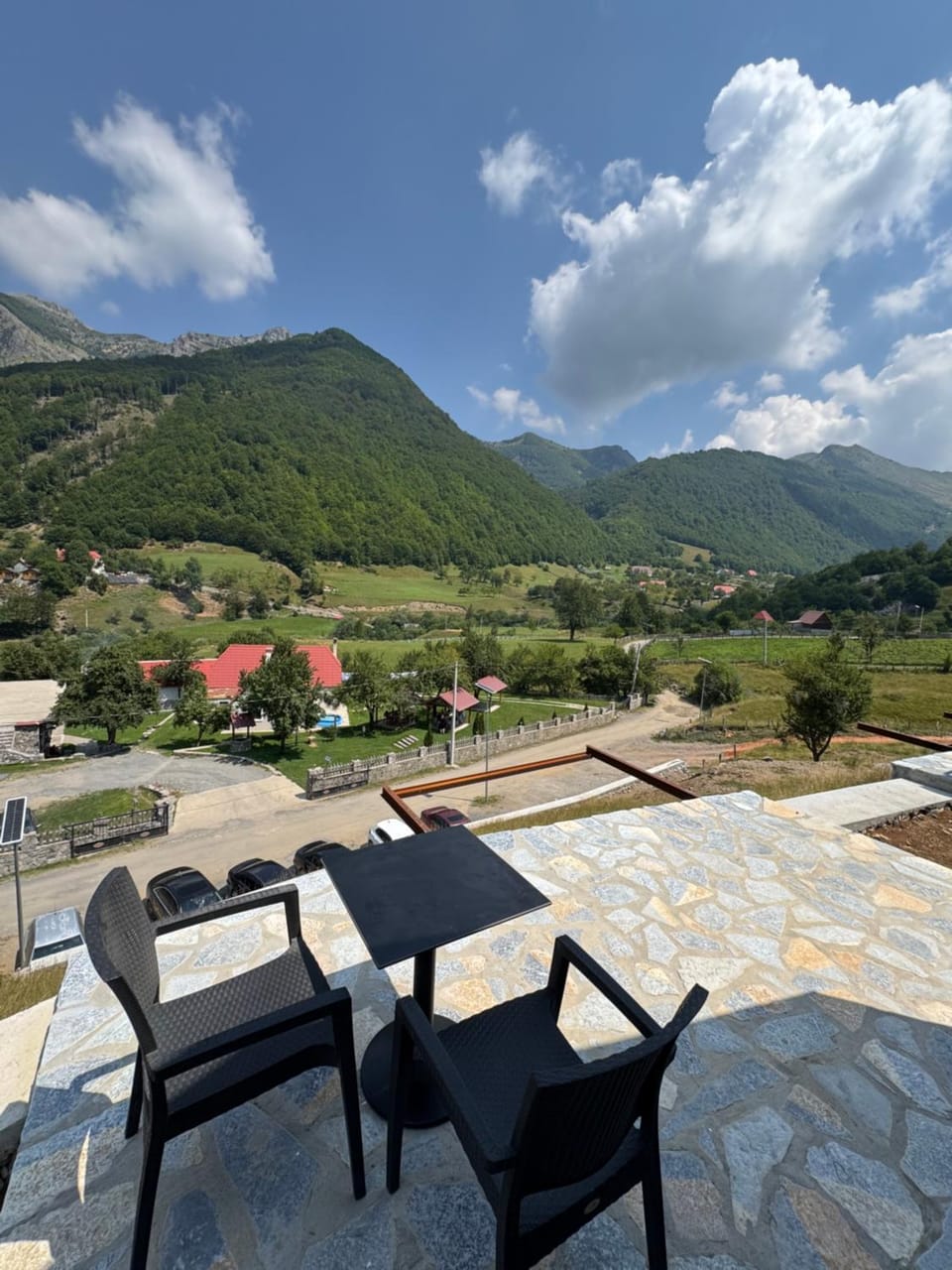 Day, View (from property/room), Mountain view