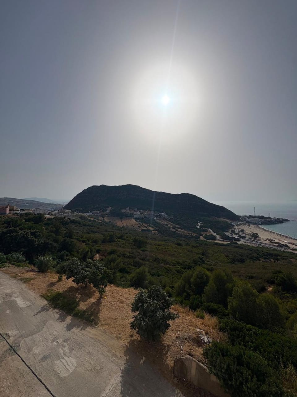 Mountain view, Sea view