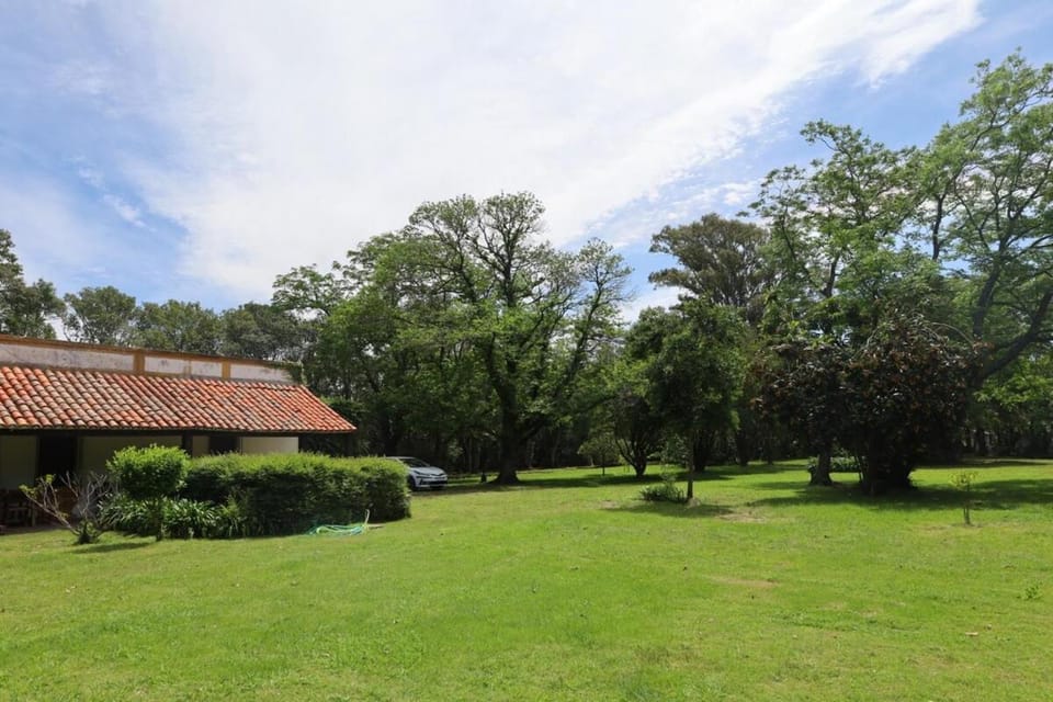 Casa de campo La Escondida House in Buenos Aires Province