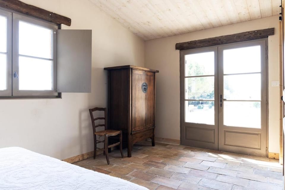 Jolie maison au bord du Petit Rhône - Le Mazet House in Arles