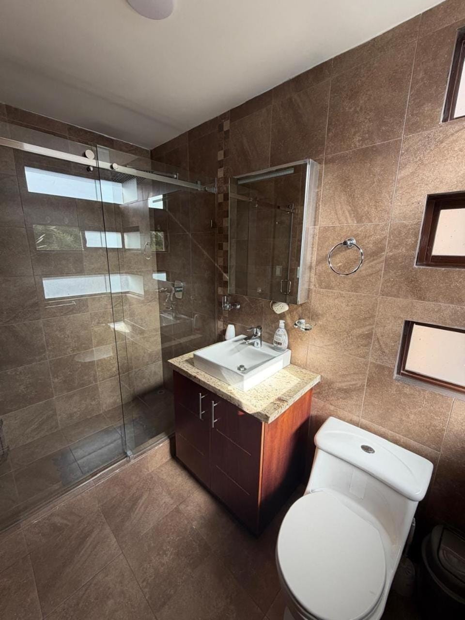 Large house with 4 bedrooms and a panoramic view of Cuenca House in Cuenca