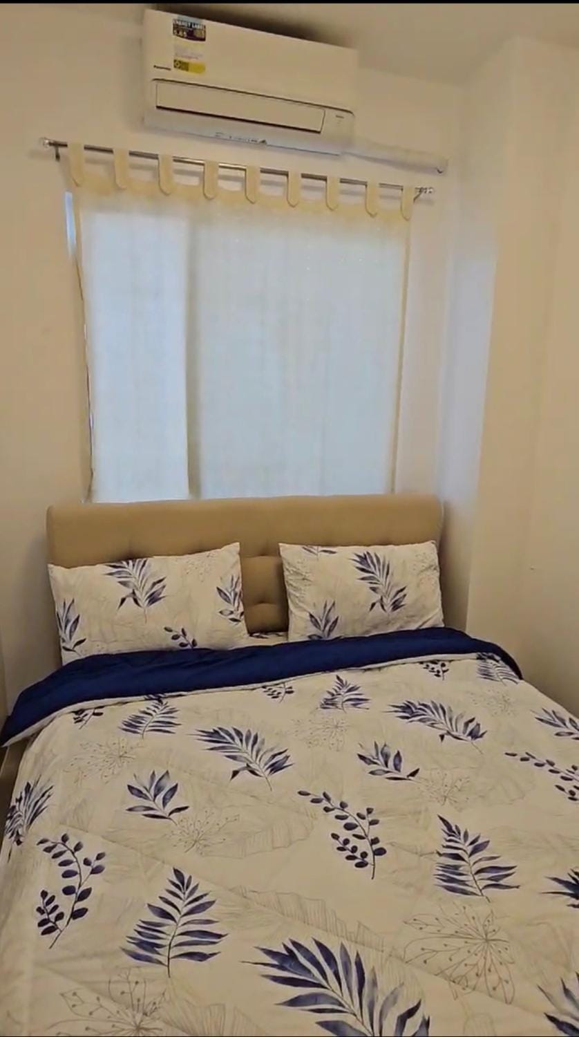South Residences Vacation rental in Las Pinas