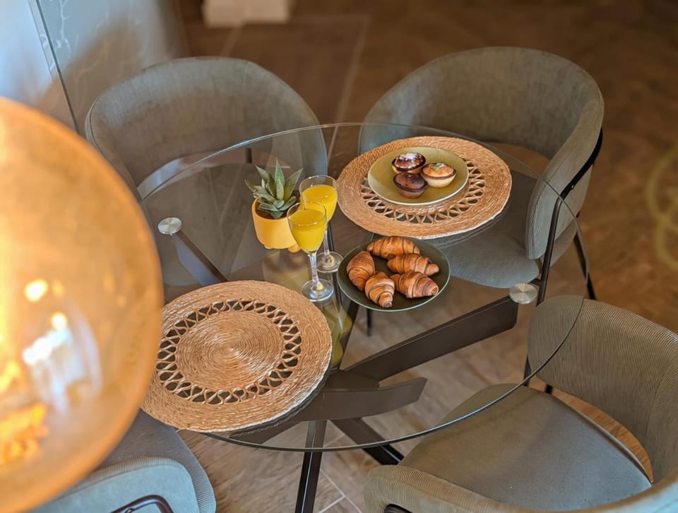 THE ARRIVAL SUITE-Bari Centrale Apartment in Bari