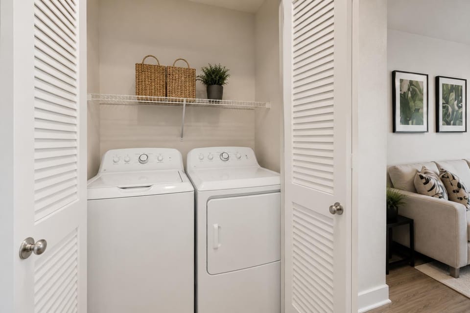 The Victory Luxe Modern Dallas 1BR Apartment in Dallas