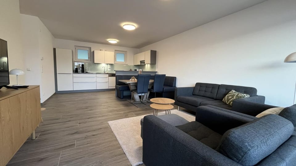 Kitchen or kitchenette, Living room, Seating area