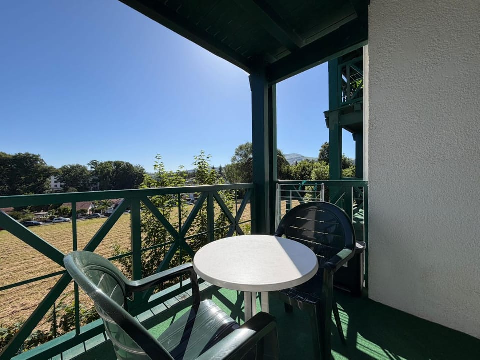 Patio, View (from property/room), Dining area