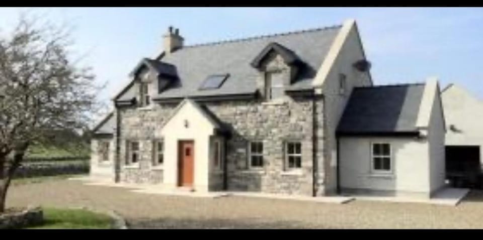 Mountain View Apartment in County Clare