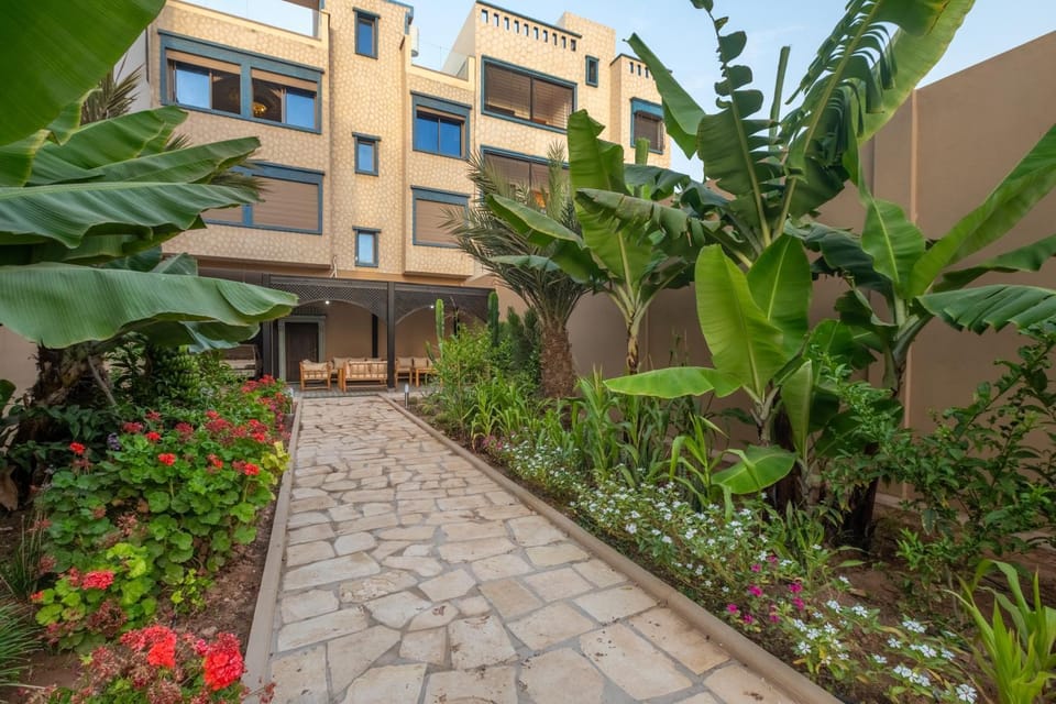 Property building, Garden, Garden view