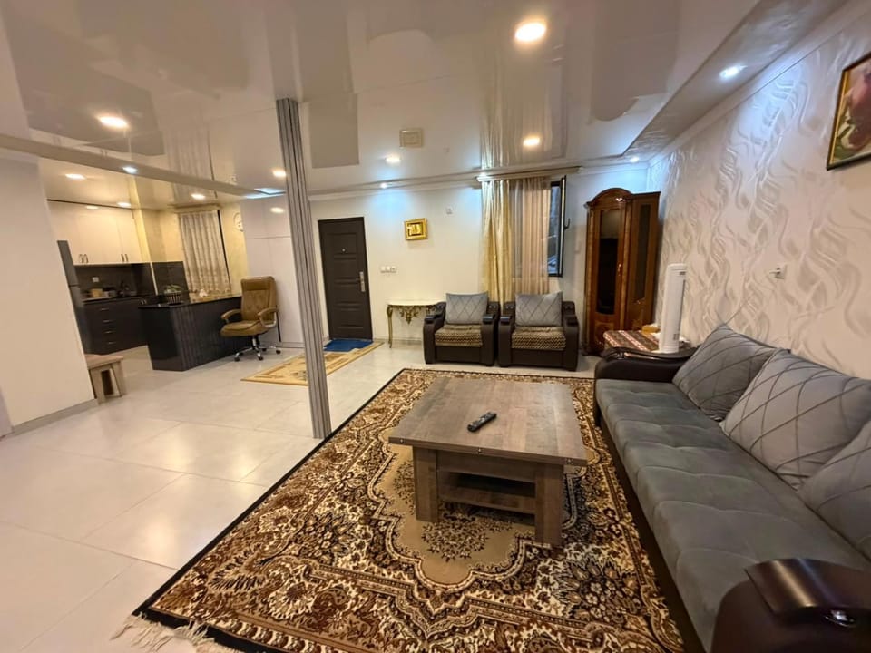 Zvartnoc siti Lyuks Apartment in Yerevan