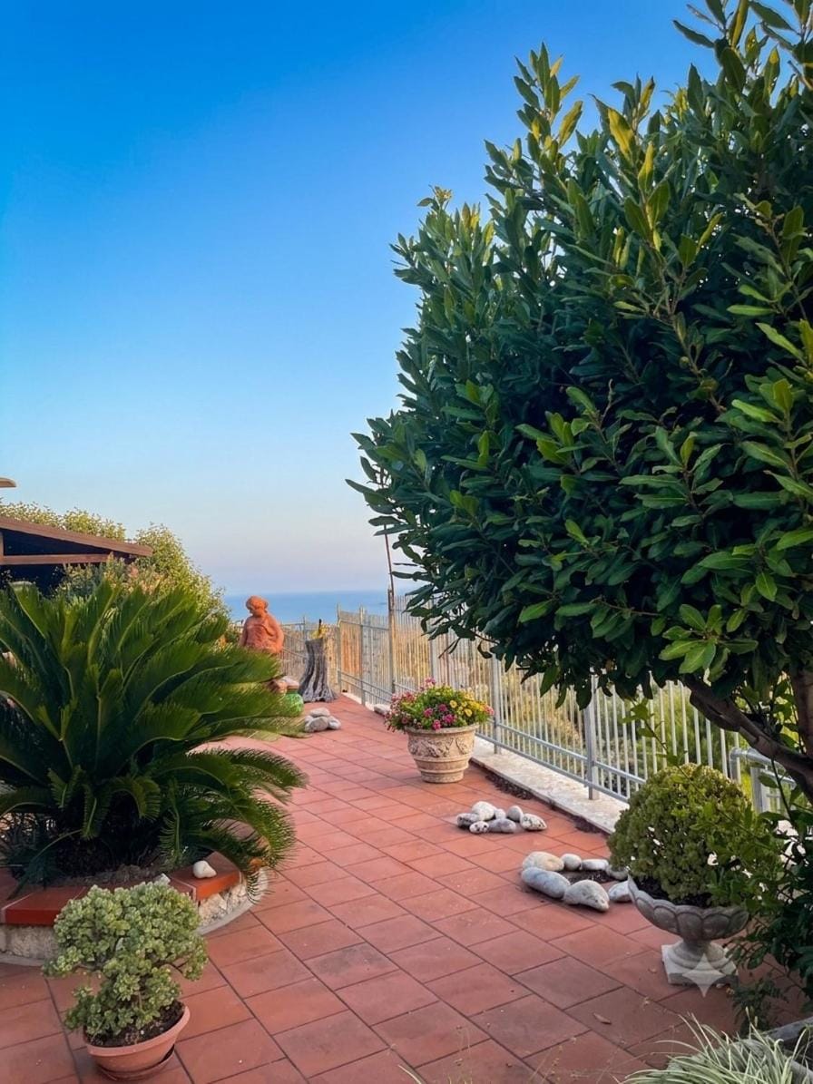 Dimora Meraki Sea view in the heart of Gargano House in Province of Foggia